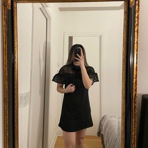 Mini Black lace A dress XS-S